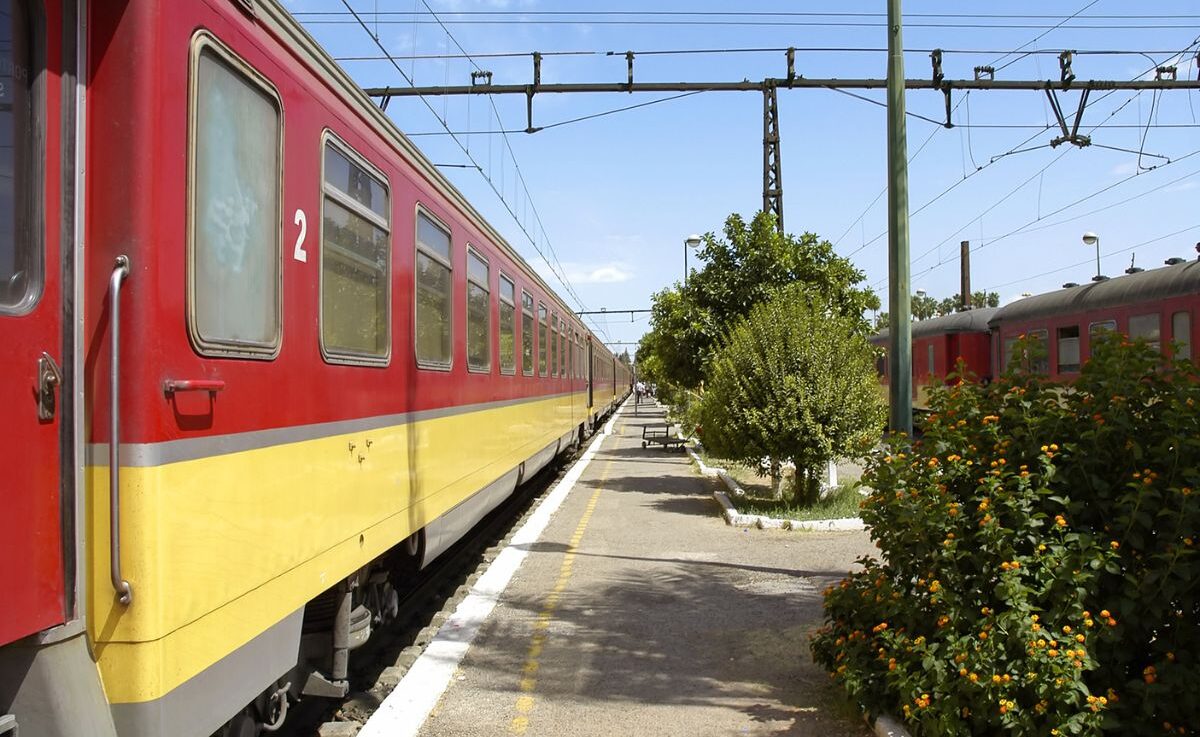 Viajar de comboio (trem) em Marrocos